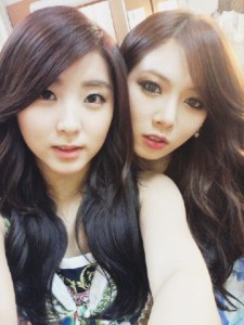 Sohyun-Hyuna-k-pop-4ever-30637254-360-480